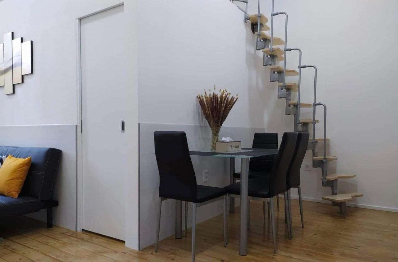 Lyly Apartment - Modern Apartment With Free Parking Прага Екстериор снимка